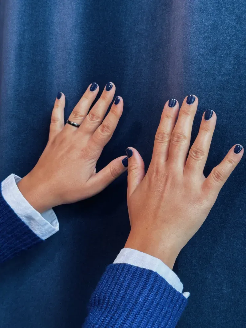 color nails example #1